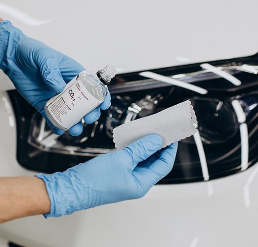 How Ceramic Coating Protects Your Vehicle from UAE’s Harsh Sun and Sand car ceramic coating