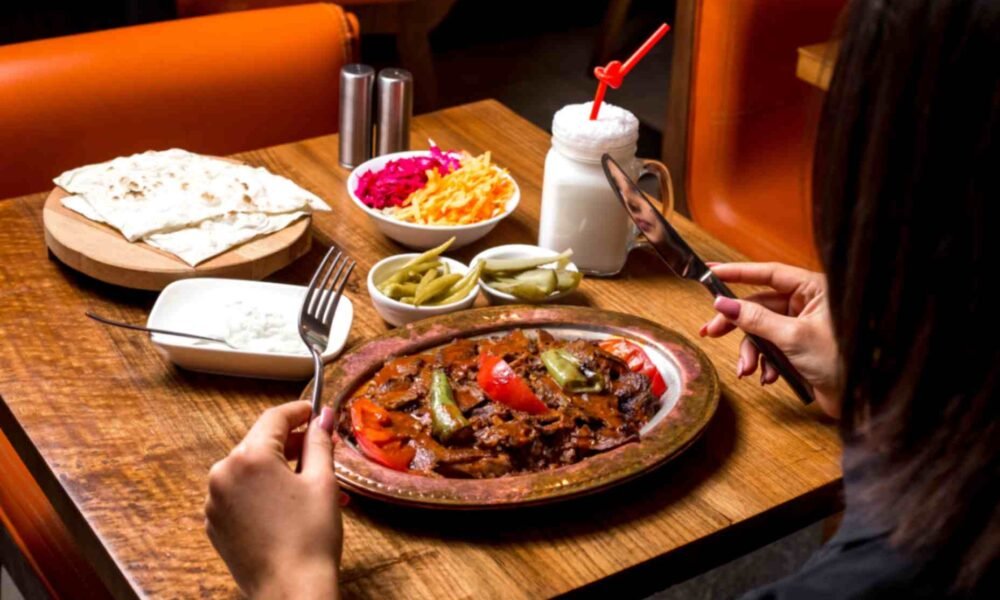What Makes a Lebanese Restaurant in Dubai Stand Out from the Rest